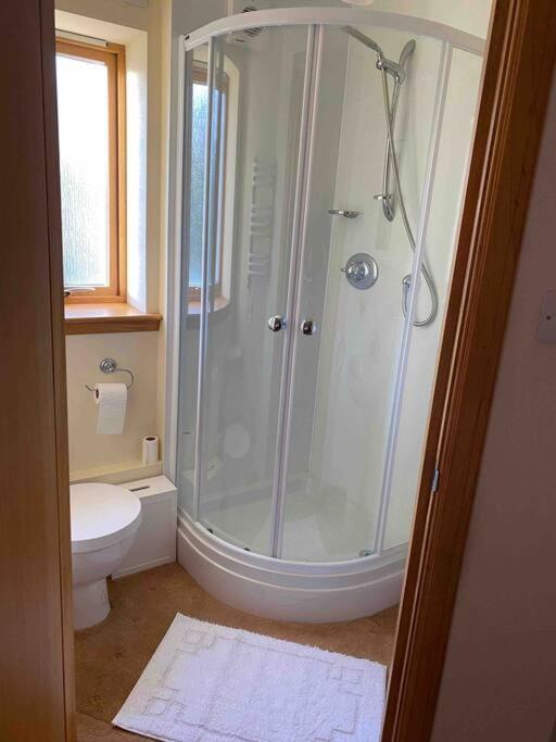 Apartment 500 - Metro Style Apartment On Nc500 Thurso Bagian luar foto